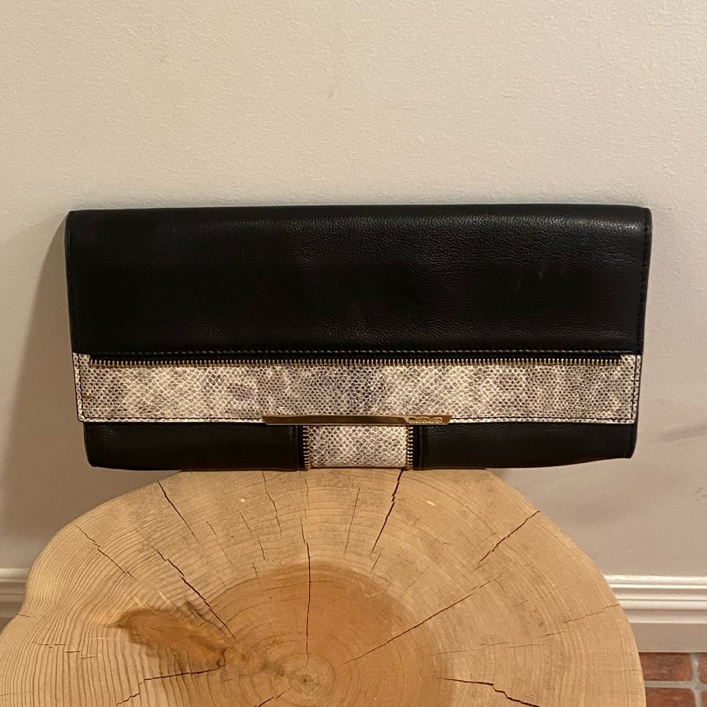 Vince camuto clutch